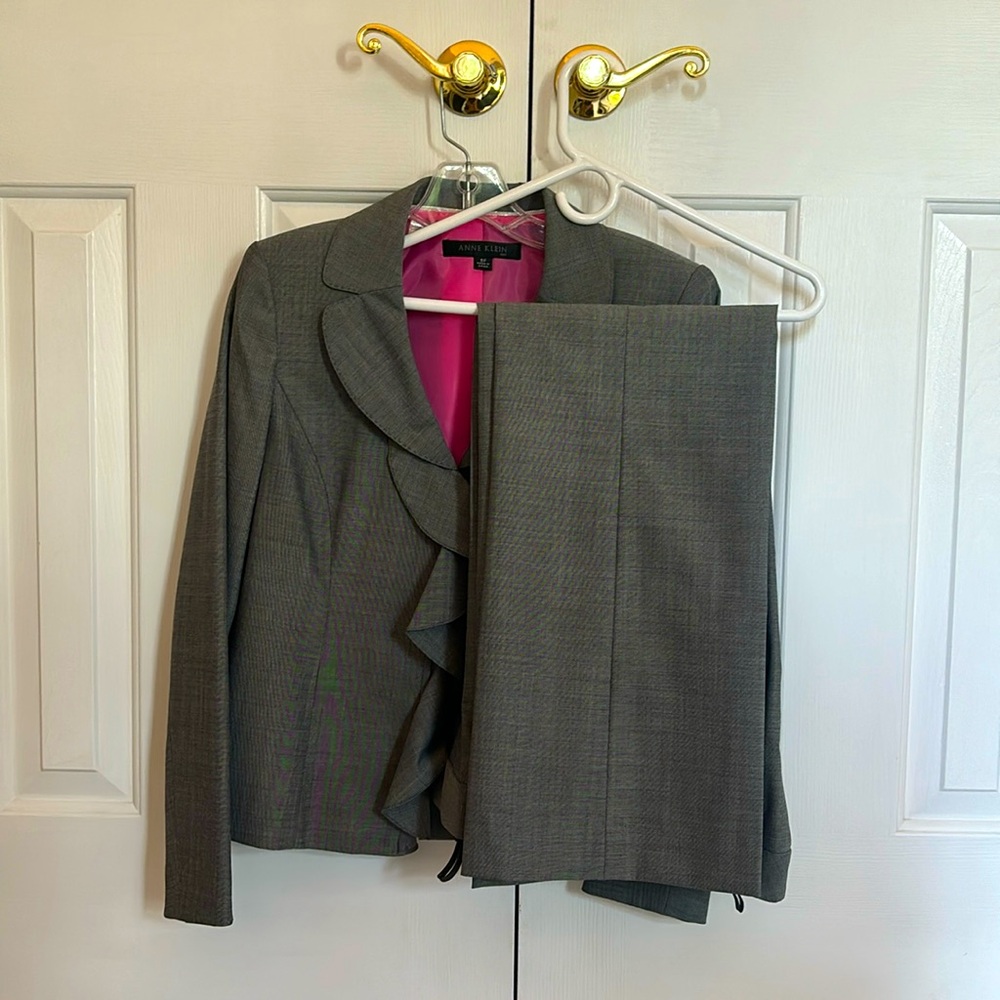 Anne Klein Women’s Suit